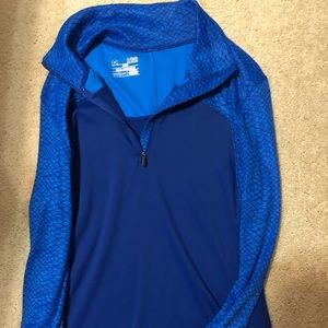 Women’s xl under armour running top